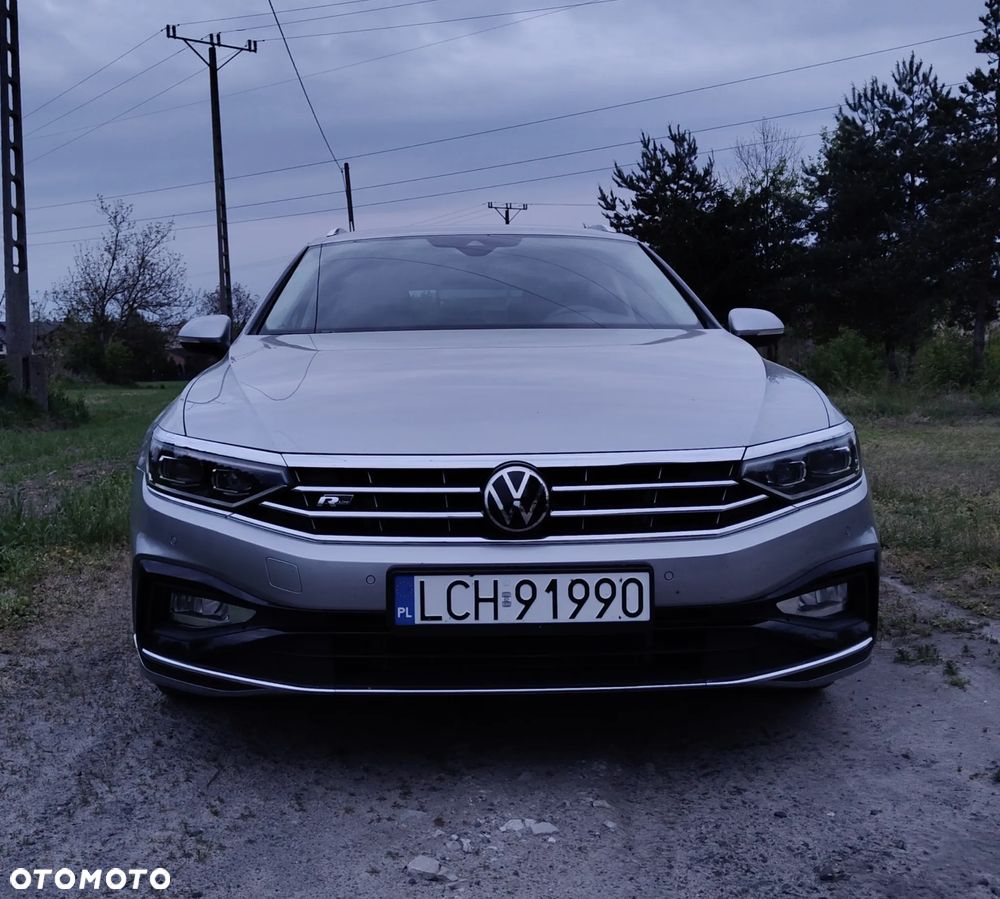 Volkswagen Passat Variant 2.0 TDI SCR DSG 4Motion Elegance - 1