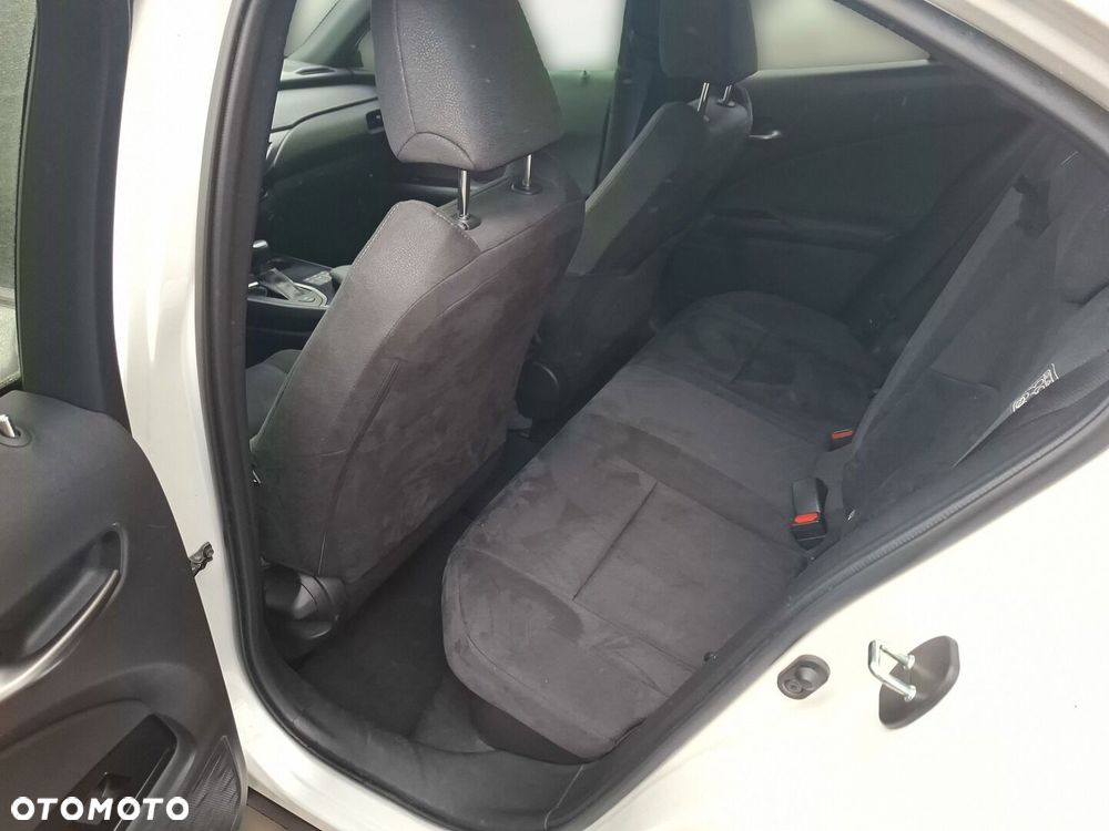 Lexus UX 250h GPF Business 2WD - 13