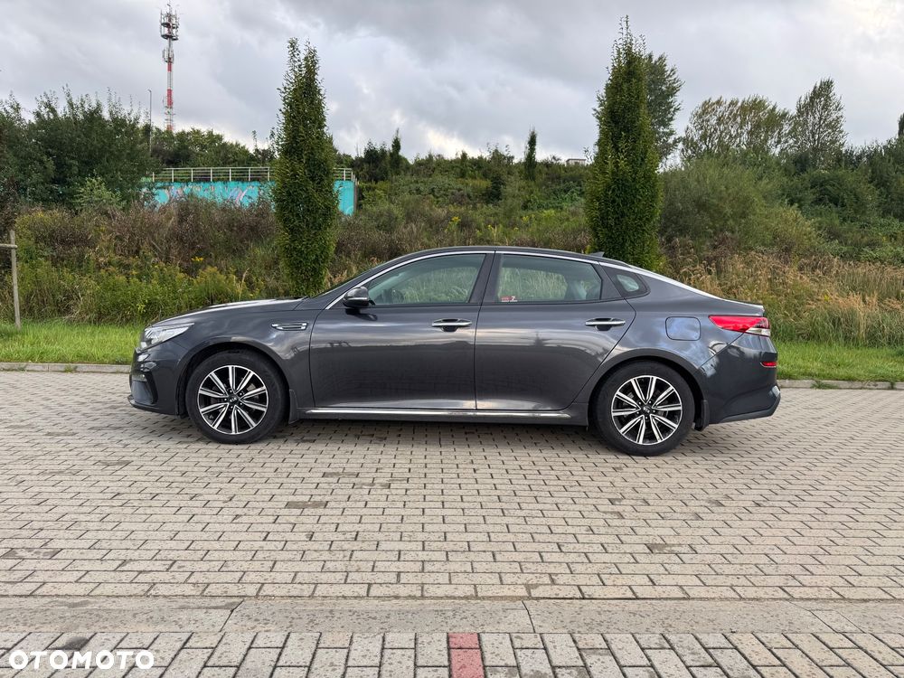 Kia Optima - 6