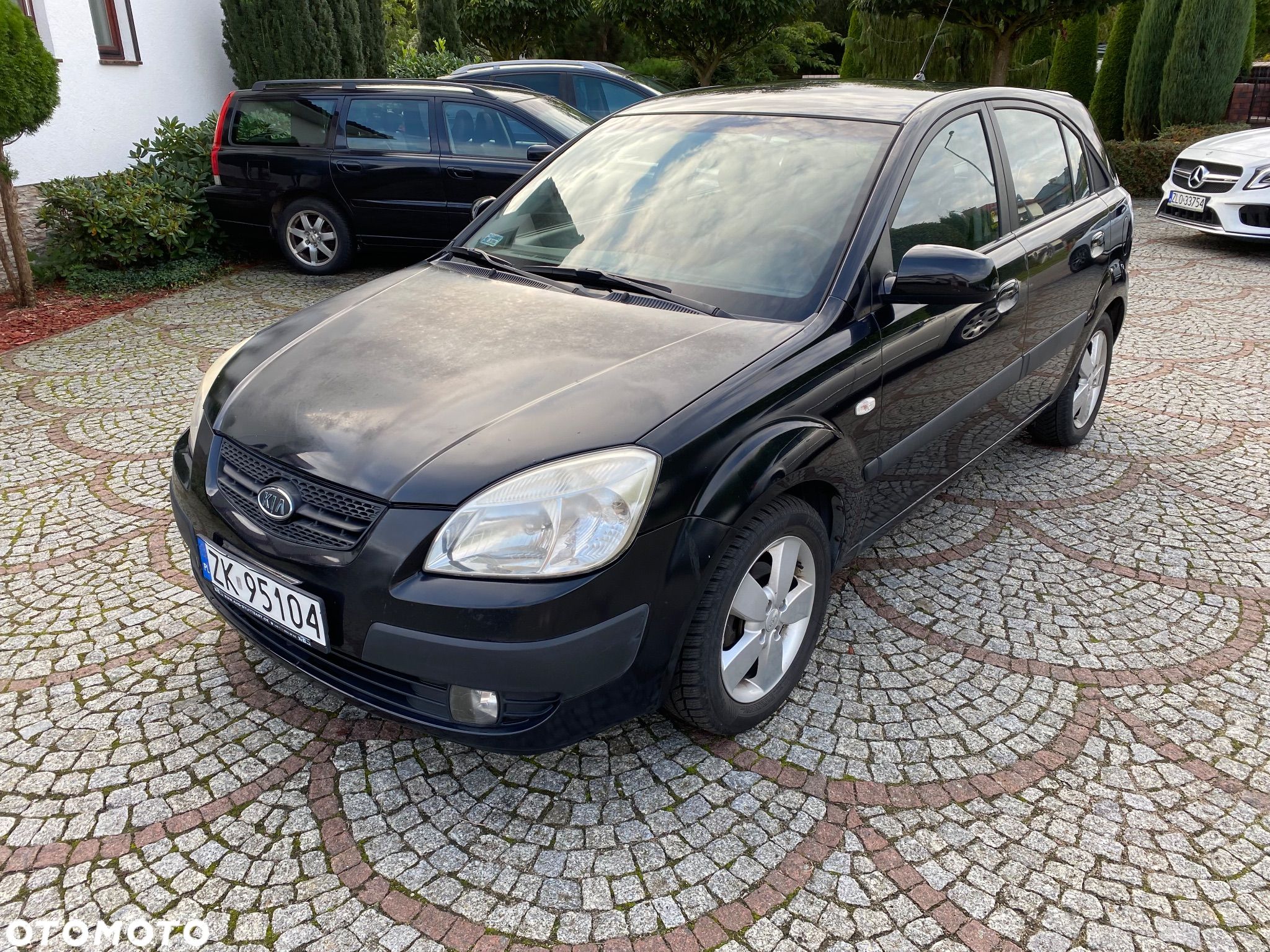 Kia Rio 1.4 Comfort - 1