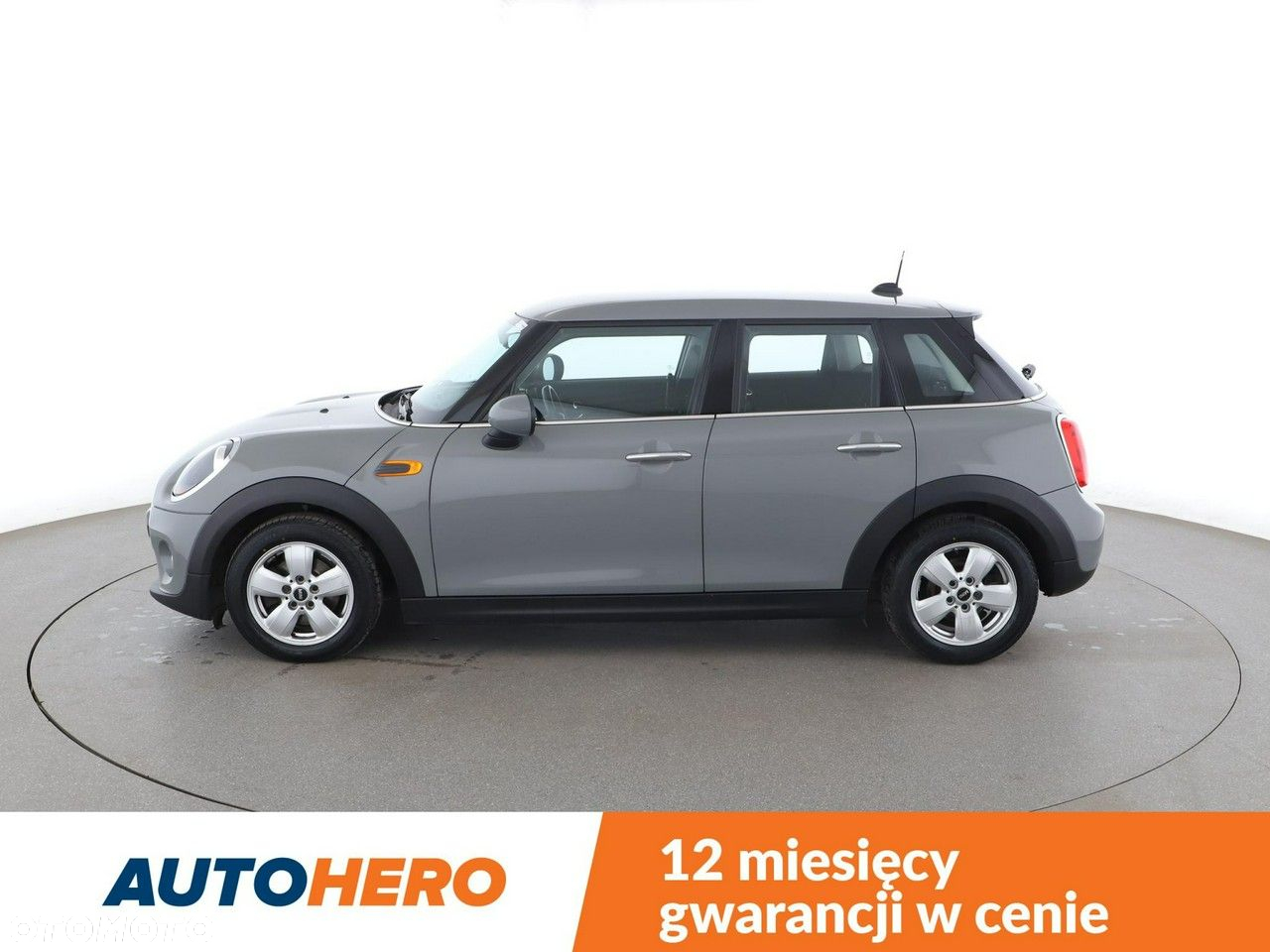 MINI Cooper Standard - 2
