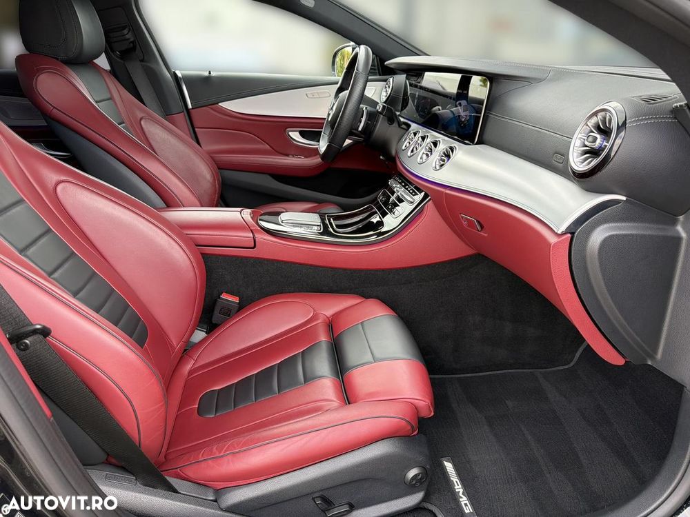 Mercedes-Benz CLS 300 d 4Matic 9G-TRONIC AMG Line - 23