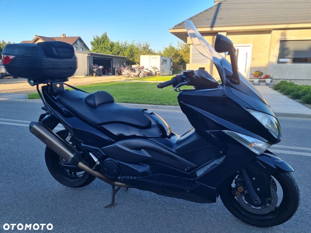 Yamaha Tmax - 2