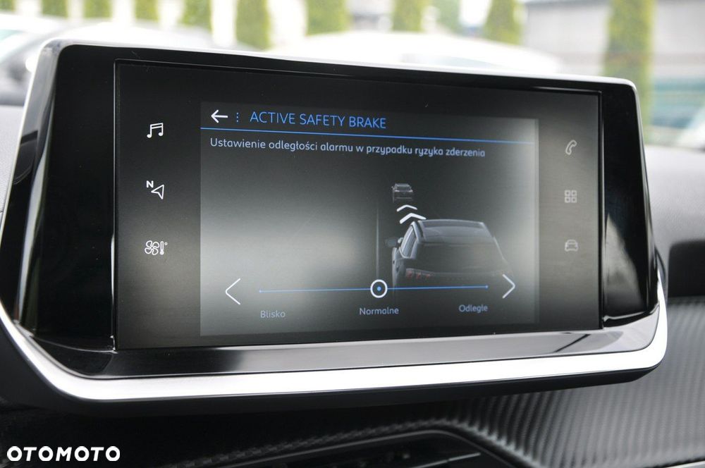 Peugeot 2008 1.5 BlueHDi Active S&S - 27