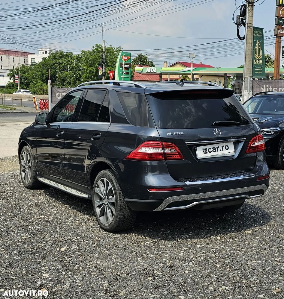 Mercedes-Benz ML 250 BlueTEC 4MATIC 7G-TRONIC - 3