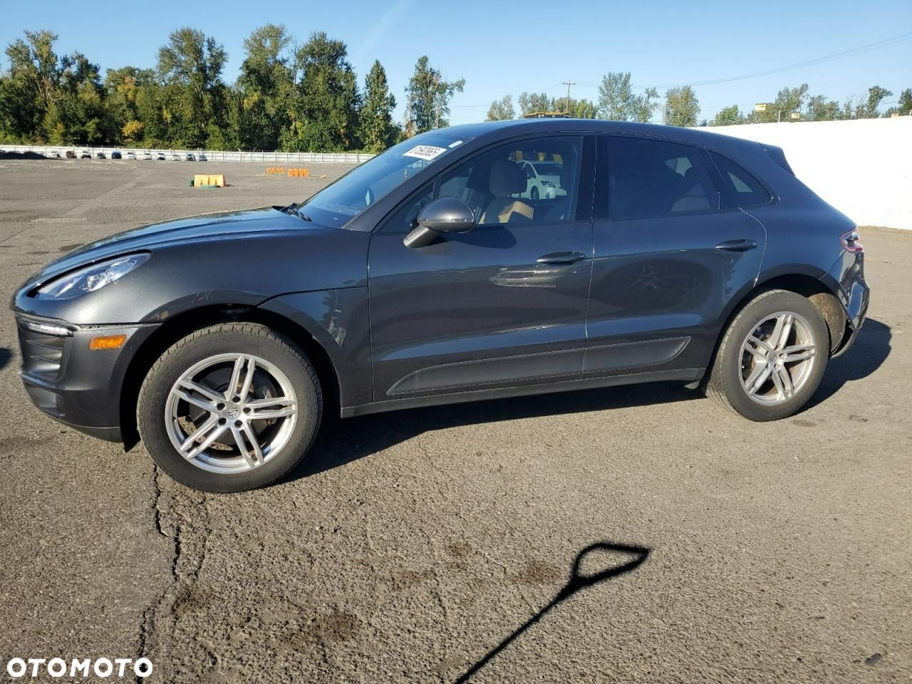 Porsche Macan - 1