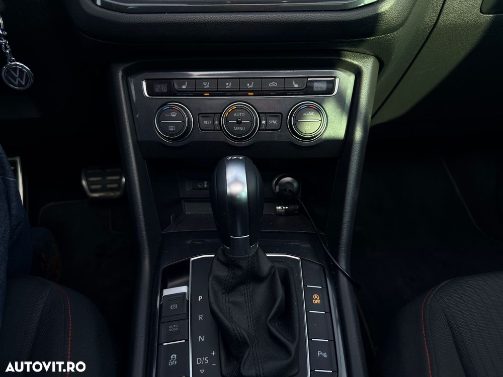 Volkswagen Tiguan 2.0 TDI SCR 4MOTION (BlueMotion Techn.) DSG Comfortline - 9