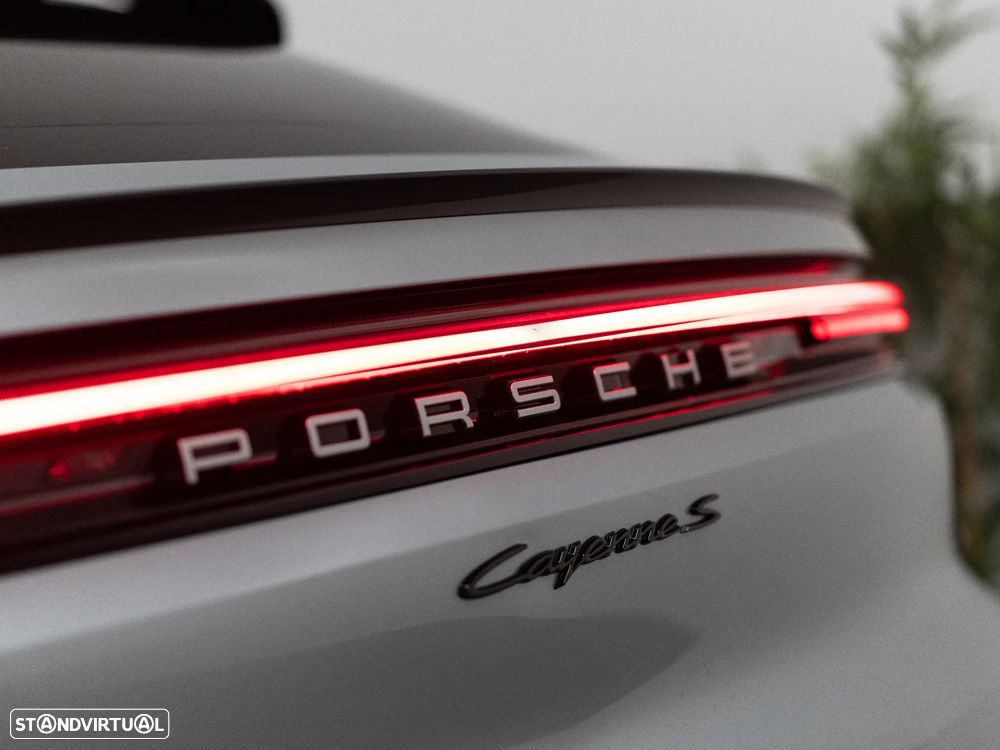 Porsche Cayenne Coupé S E-Hybrid - 15