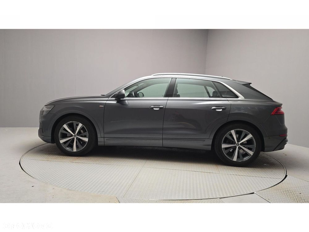 Audi Q8 - 3