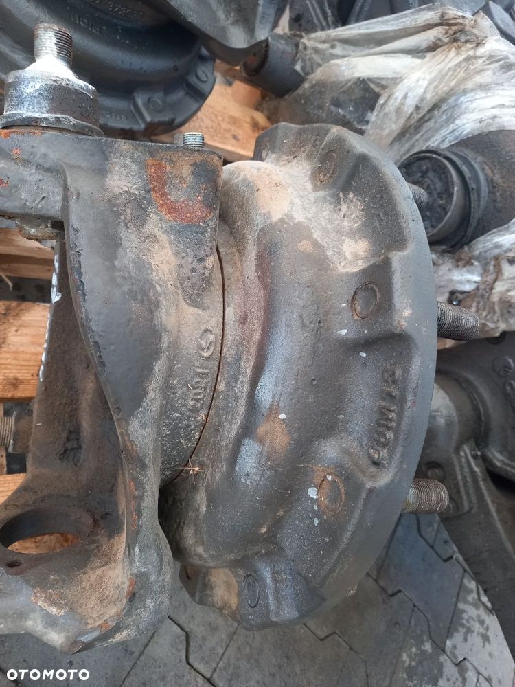 Most przód Carraro 20.29SI 17.041/1 Renault John Deere Claas Arion 530 540 550 620 630 640 650 - 17