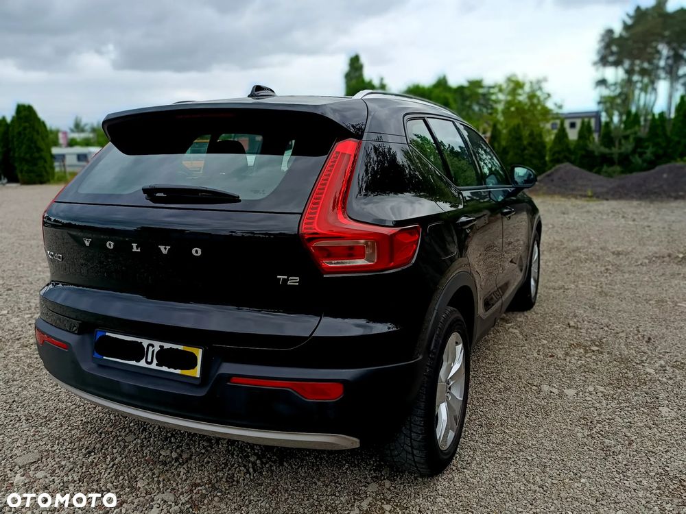 Volvo XC 40 T2 Momentum Pro - 7