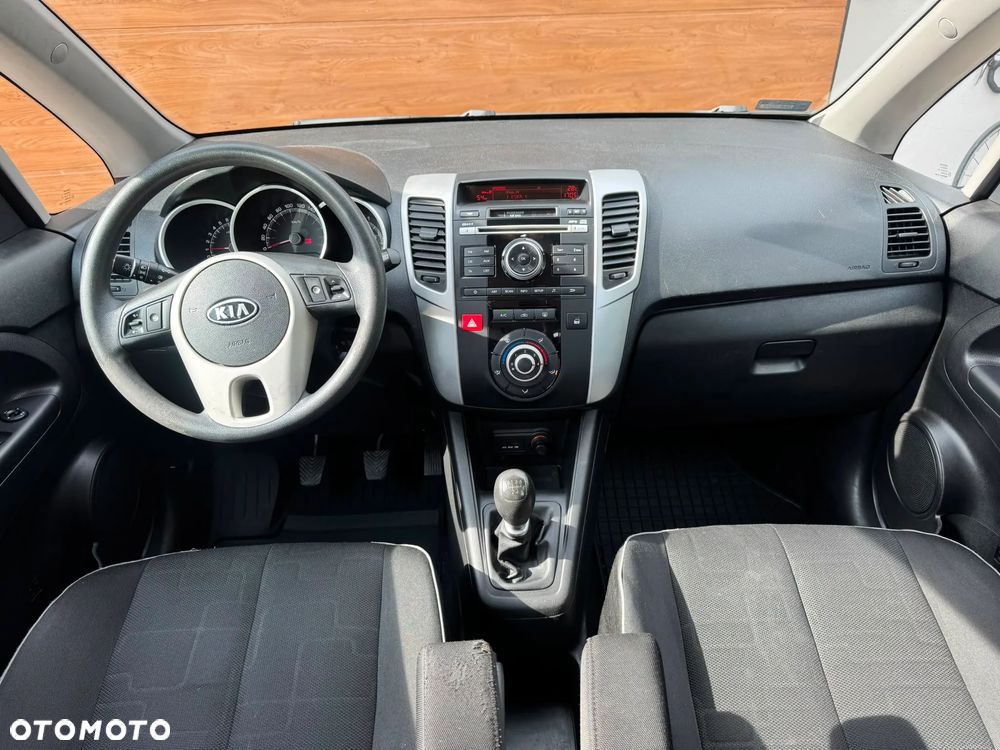 Kia Venga 1.4 M - 13