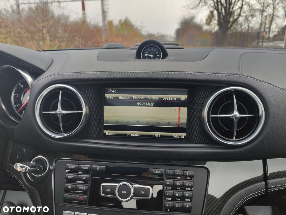 Mercedes-Benz SL 63 AMG - 5