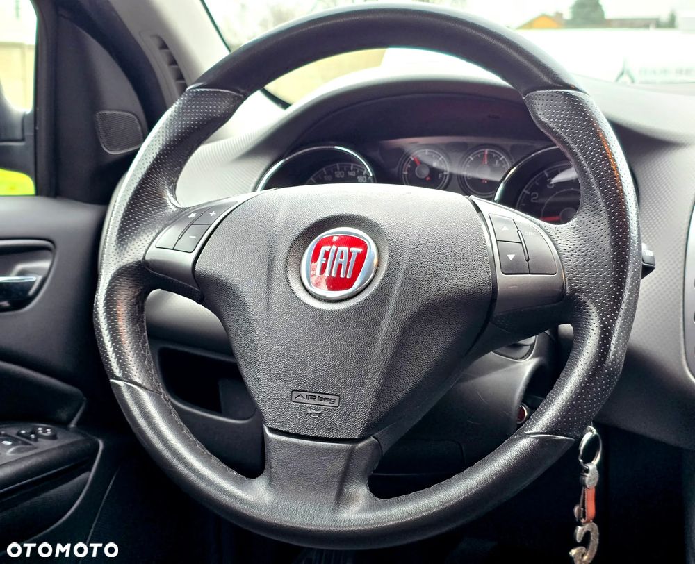 Fiat Bravo 1.4 T-JET 16V Dynamic - 25