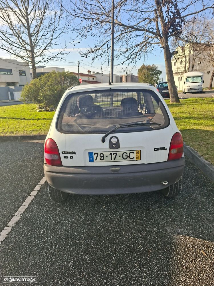Opel Corsa 1.5 D Eco - 9