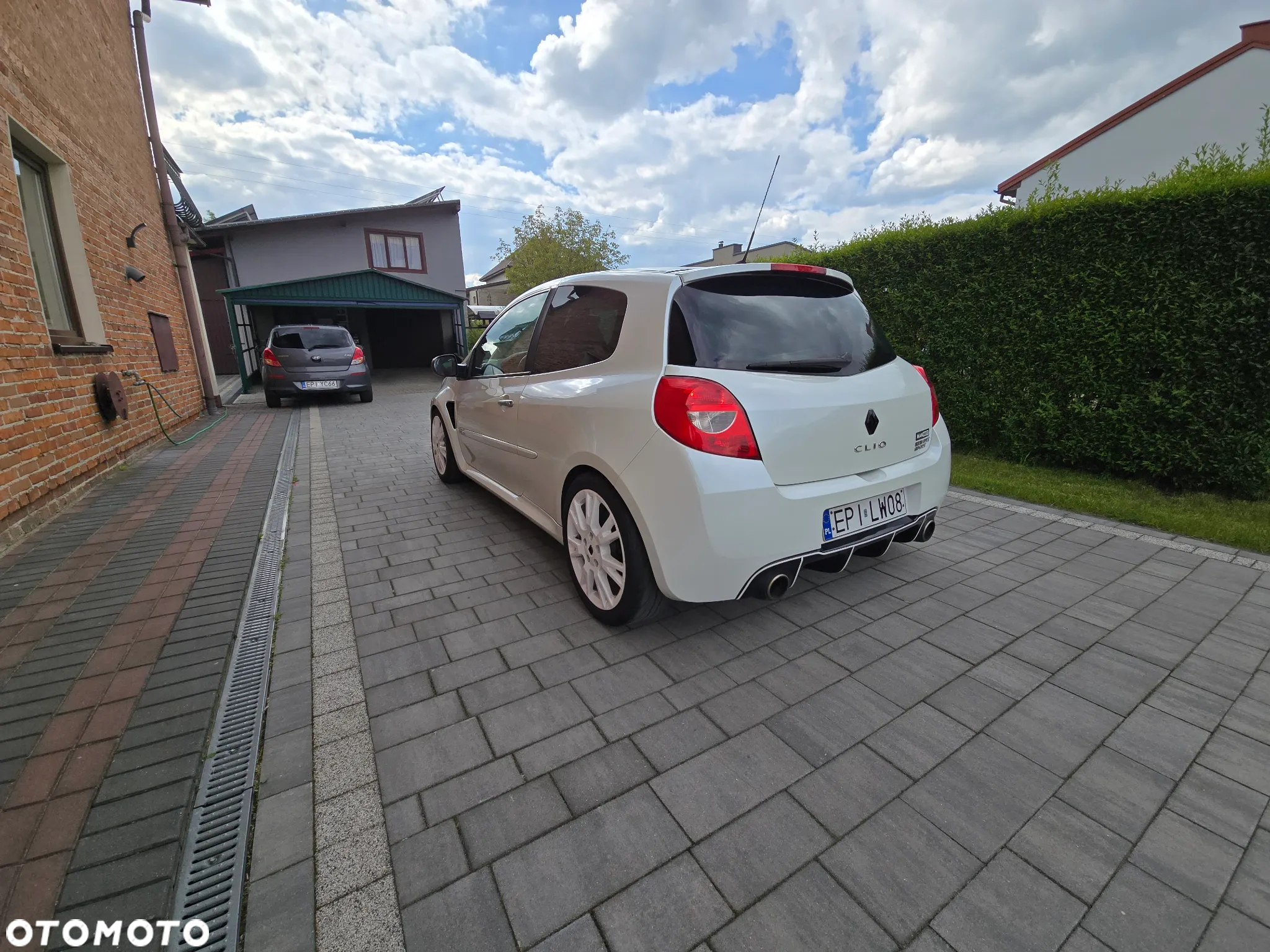 Renault Clio 2.0 16V Sport - 4