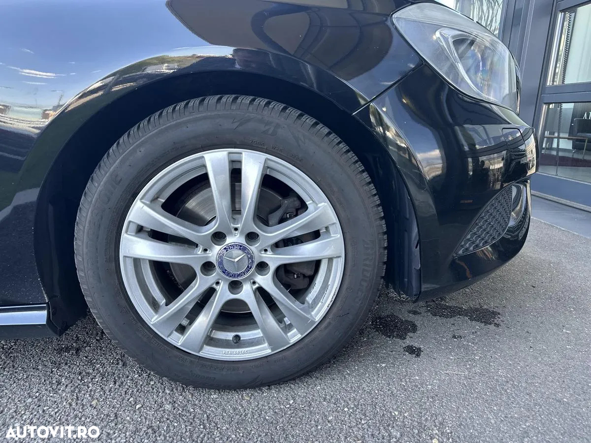 Mercedes-Benz A 220 CDI (BlueEFFICIENCY) 7G-DCT - 15
