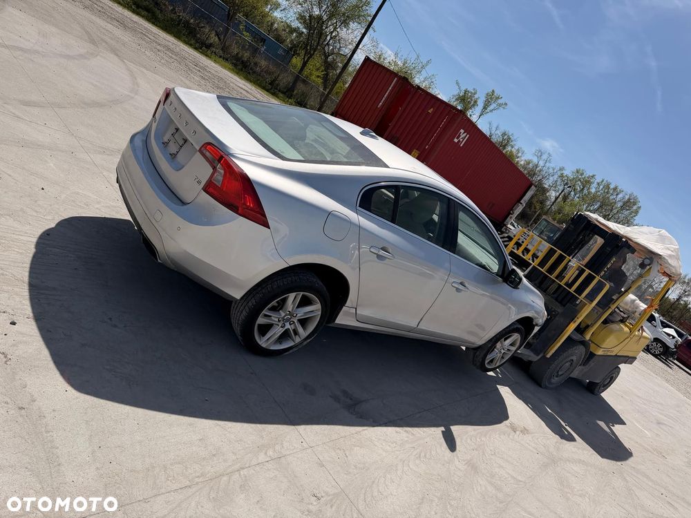 Volvo S60 - 13