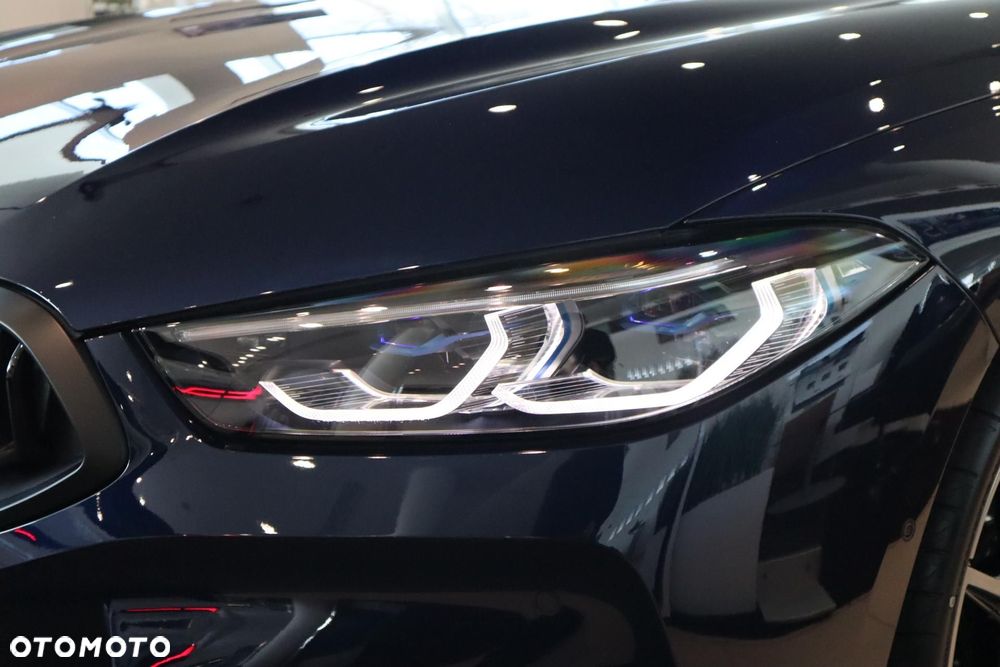 BMW Seria 8 - 2