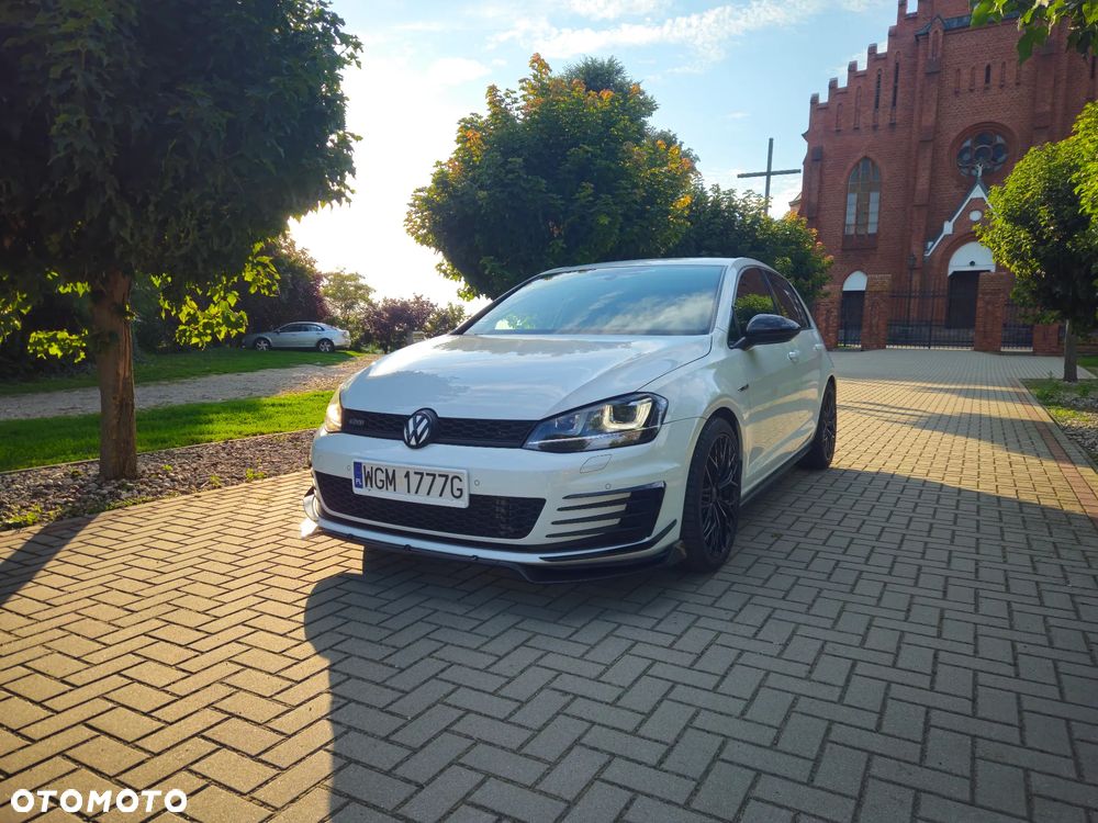 Volkswagen Golf GTD BlueMotion Technology - 1