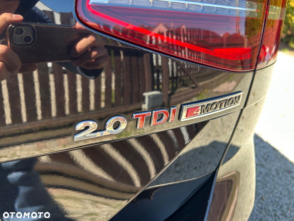 Volkswagen Passat - 25
