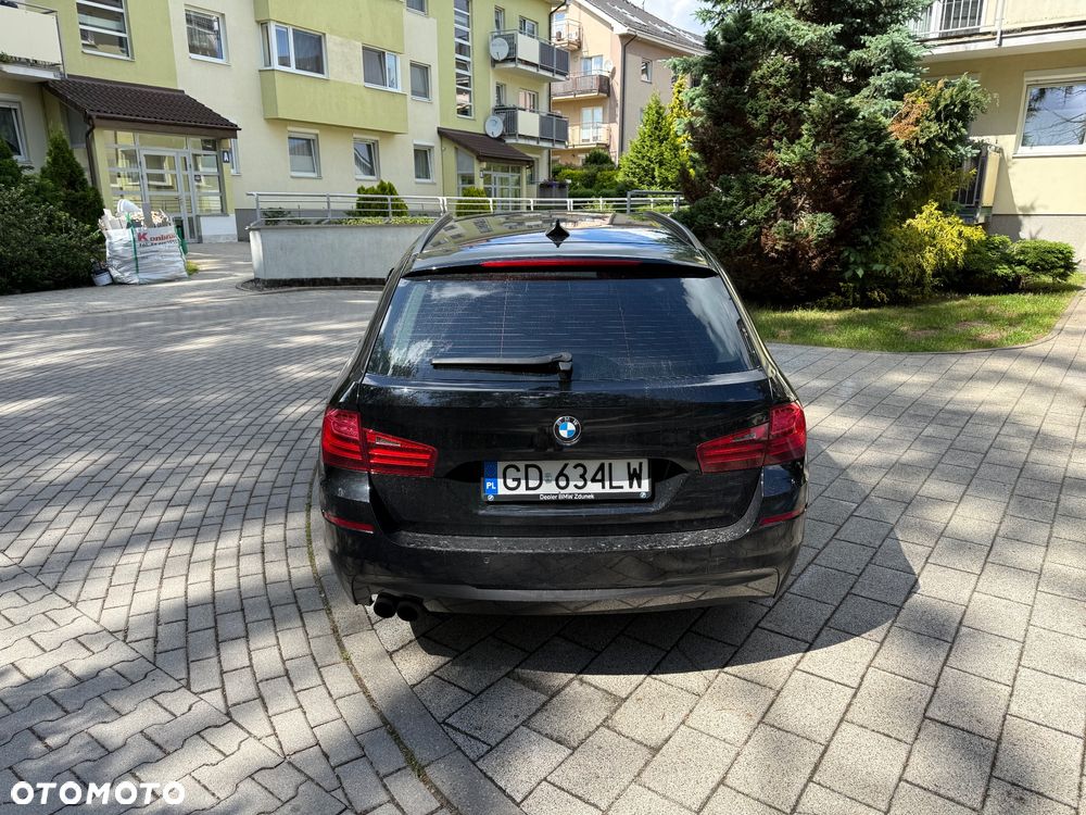 BMW Seria 5 525d - 3
