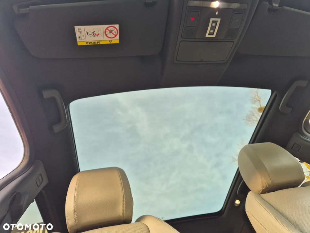 Land Rover Discovery Sport D150 - 38
