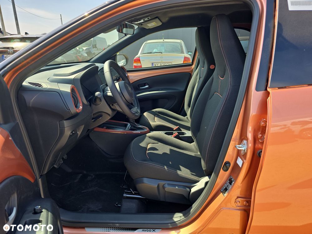 Toyota Aygo X Hybrid 1.5 Style e-CVT - 15
