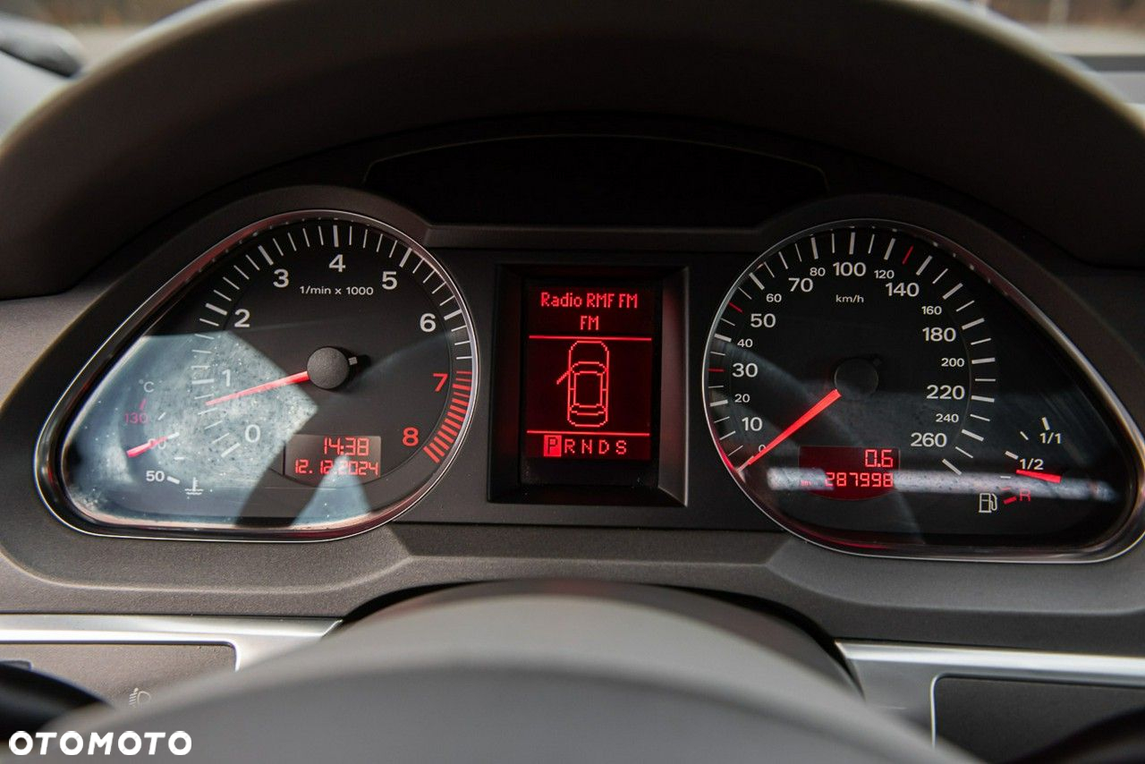 Audi A6 - 30