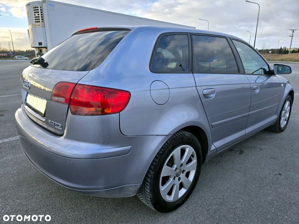 Audi A3 Sportback 2.0 TDI quattro Attraction - 28