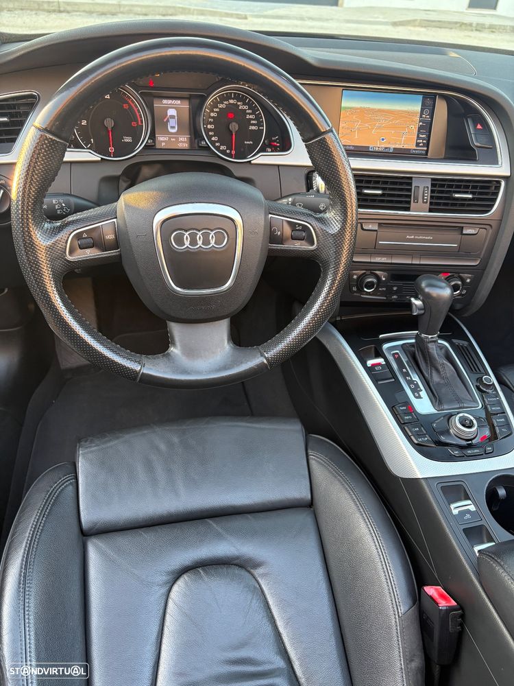 Audi A5 Cabrio 3.0 TDi V6 quattro S-tronic - 8