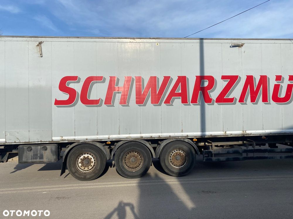 Schwarzmuller S1 - 4