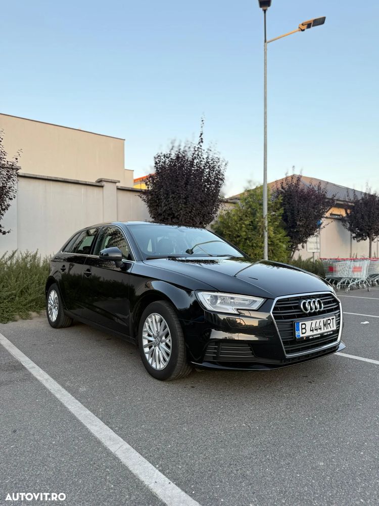 Audi A3 1.6 TDI S tronic - 2