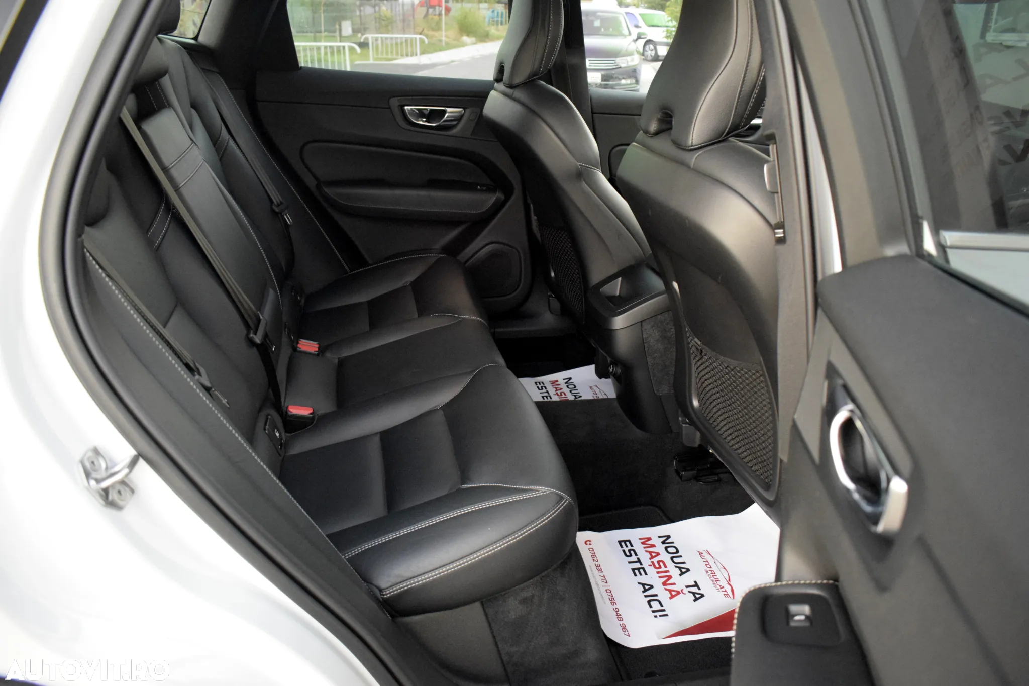 Volvo XC 60 B5 B AWD Geartronic Momentum Pro - 8