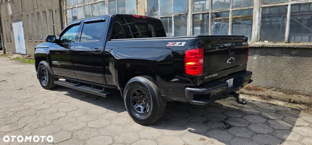 Chevrolet Silverado - 5