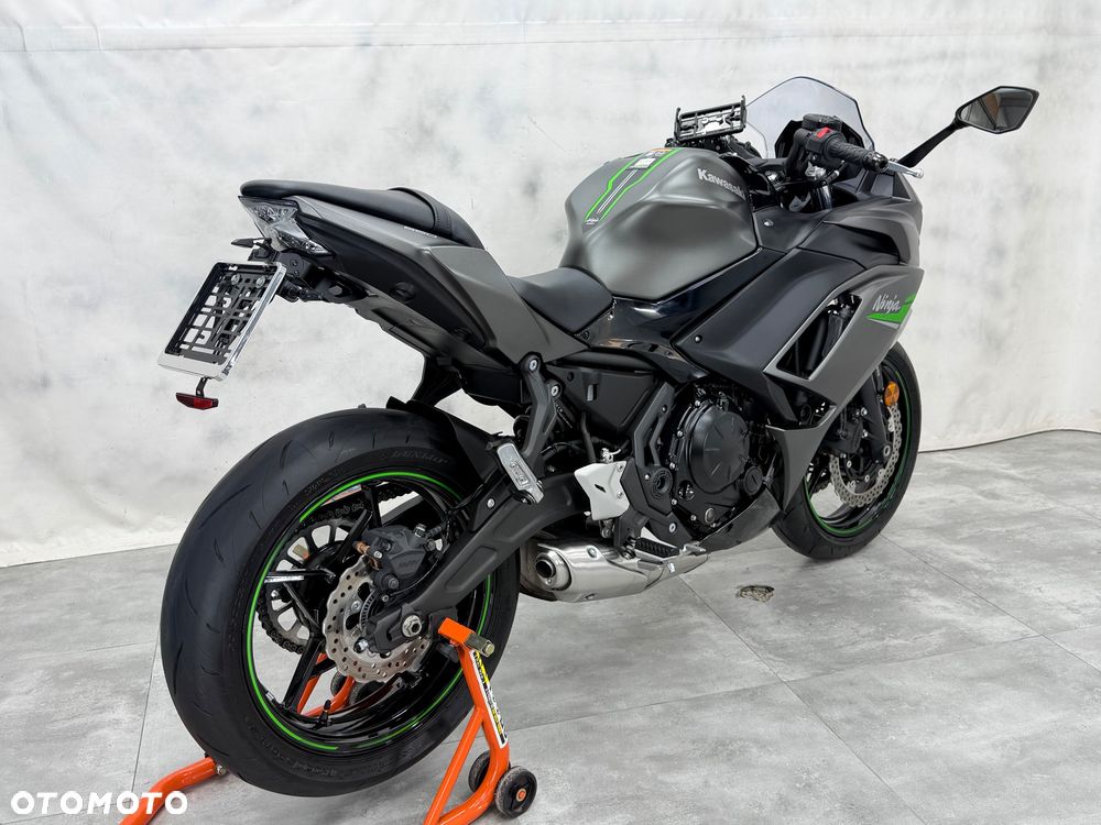 Kawasaki Ninja - 3