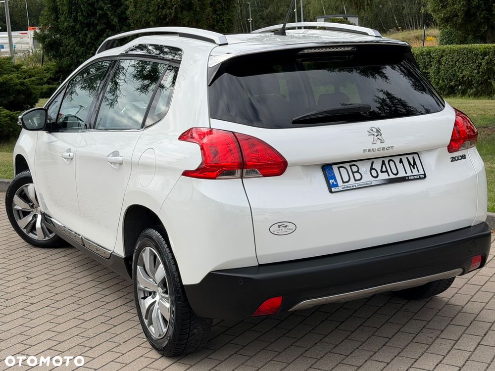 Peugeot 2008 120 VTI Allure - 24