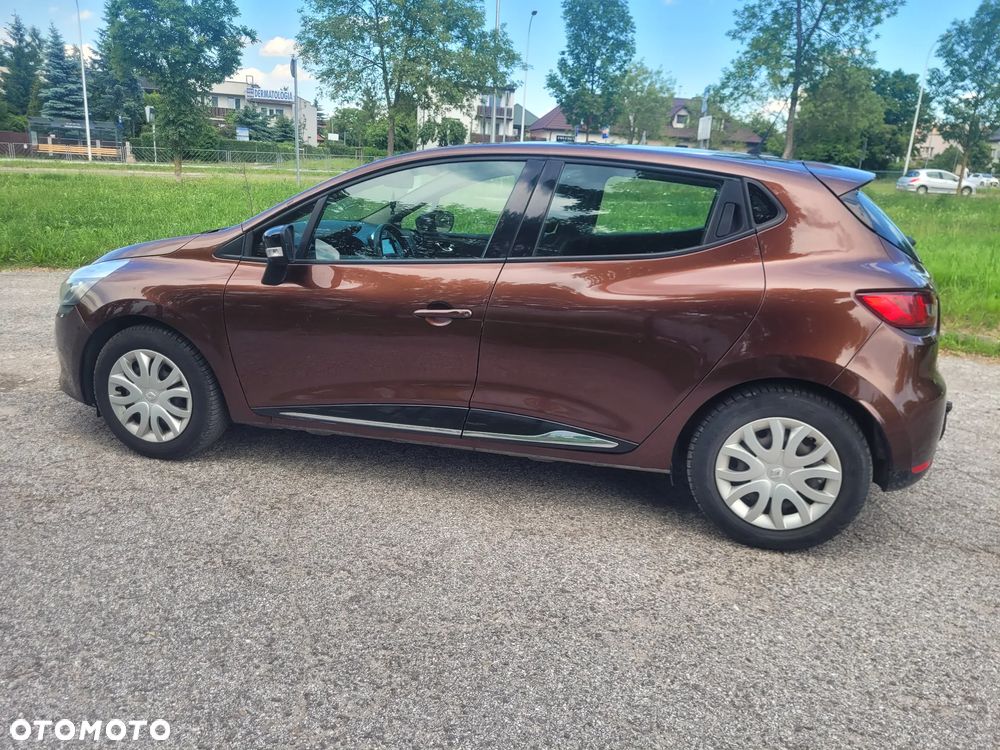Renault Clio TCe 90 Dynamique - 16