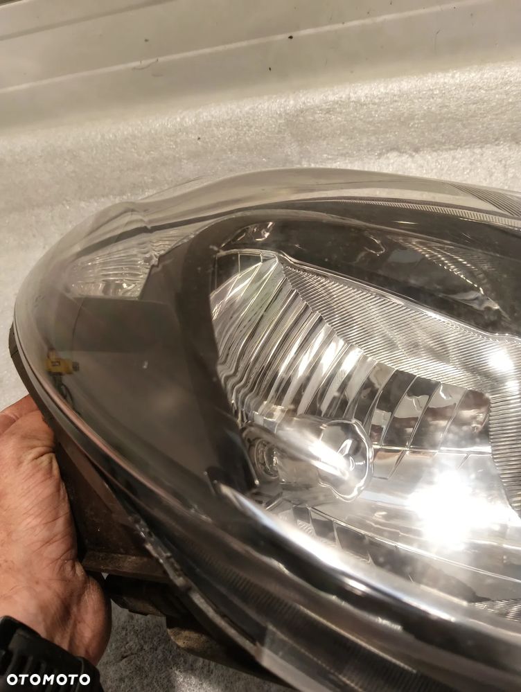 Opel Karl LAMPA ZW Z CHROMEM PRZÓD STRONA PRAWA - 5