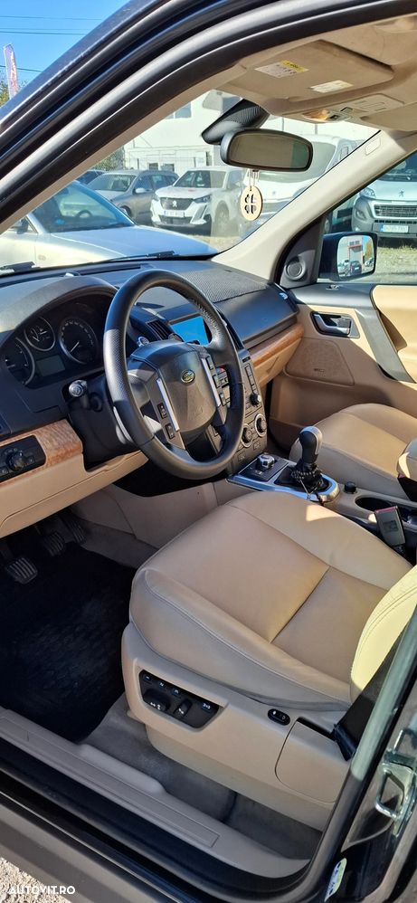 Land Rover Freelander 2.2 TD4 HSE - 7