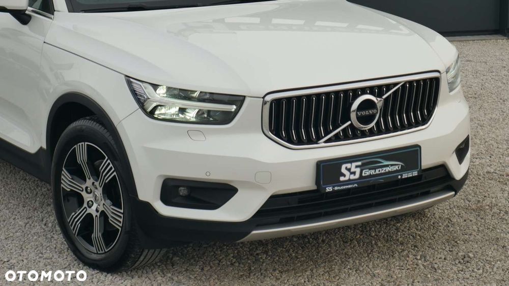 Volvo XC 40 - 24