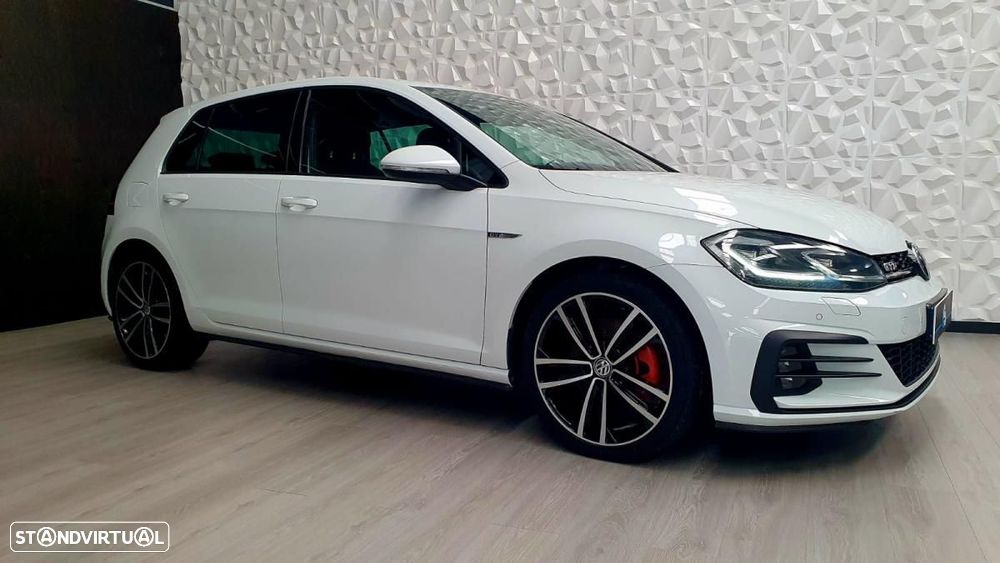 VW Golf 2.0 TDI GTD - 5