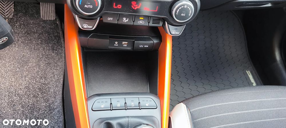 Kia Stonic - 15