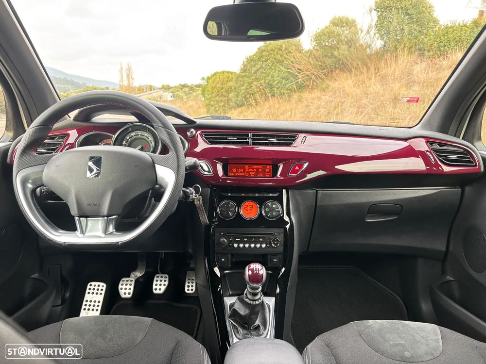 Citroën DS3 1.6 HDi Airdream Sport Chic - 5