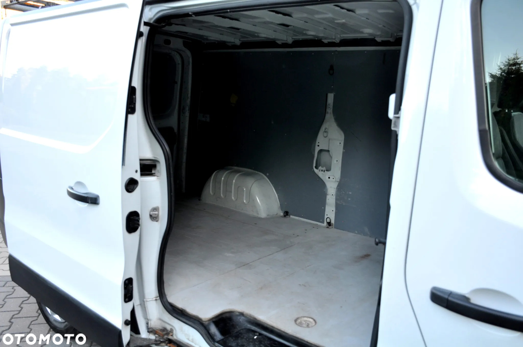 Renault Trafic Long - 22