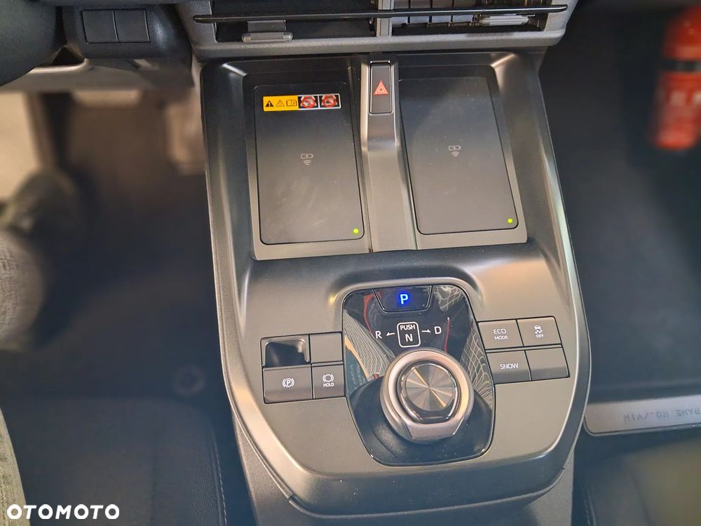 Toyota C-HR+ - 22