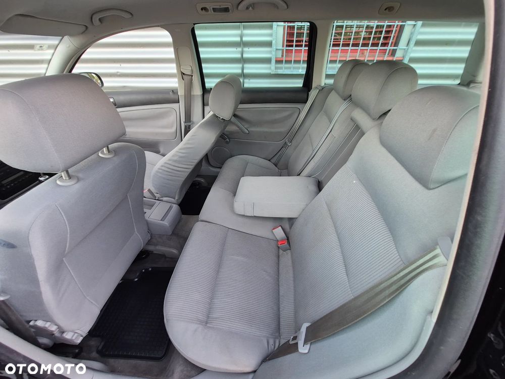 Volkswagen Passat Variant 2.0 4Motion - 7