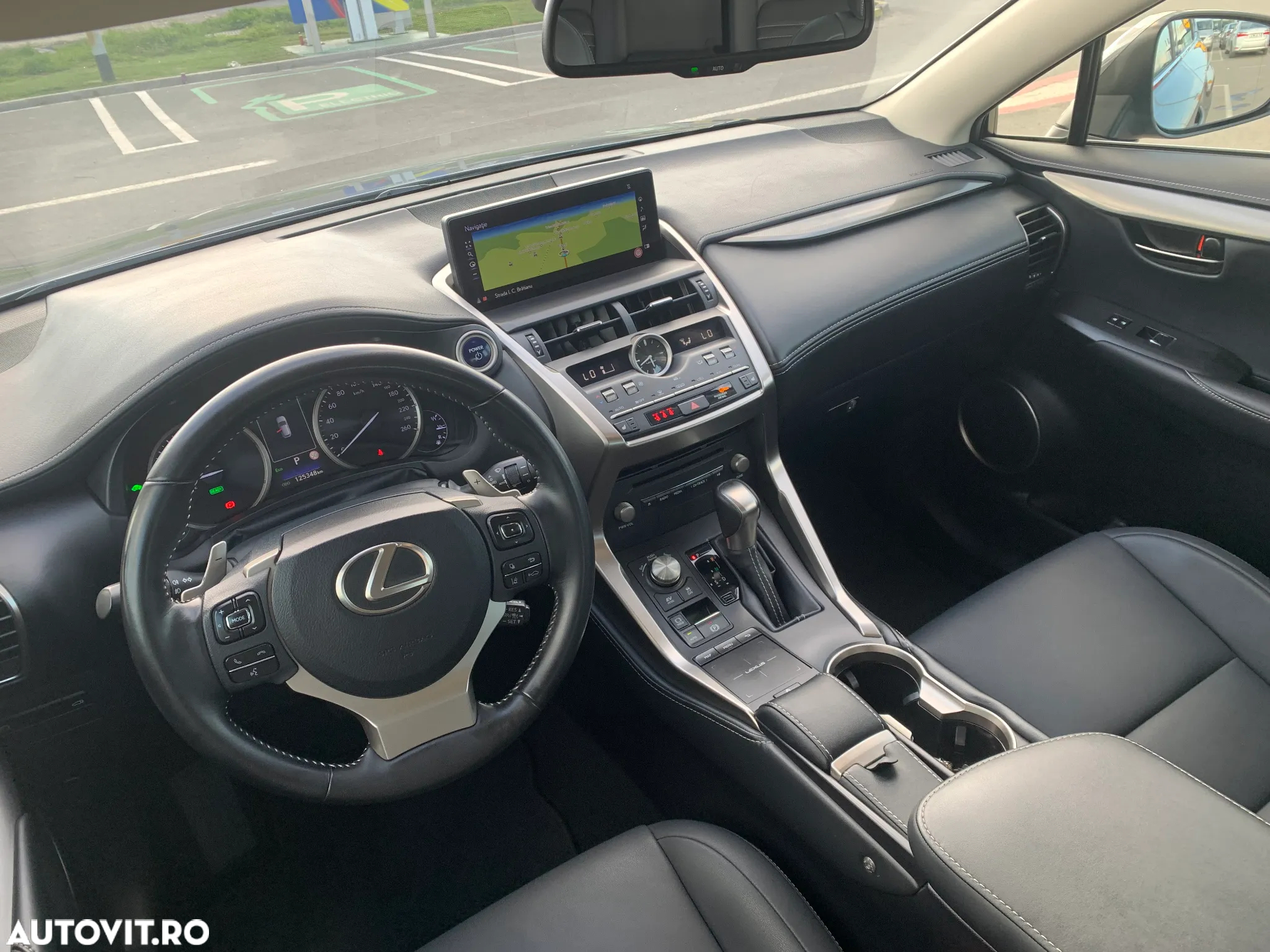 Lexus Seria NX - 7