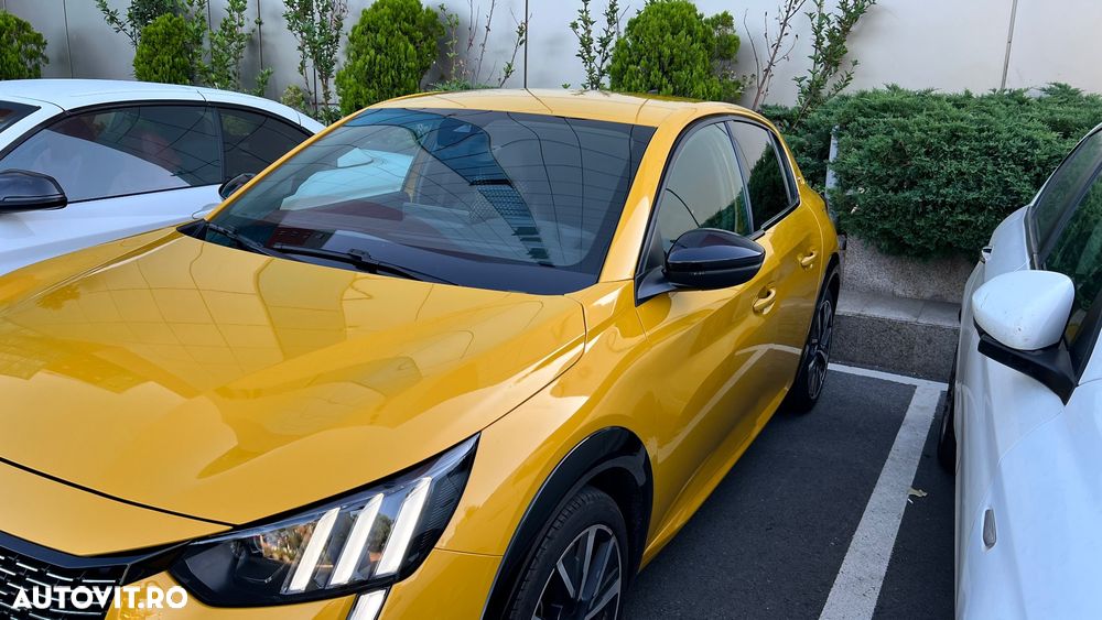 Peugeot 208 1.2 L PureTech STT GT - 6