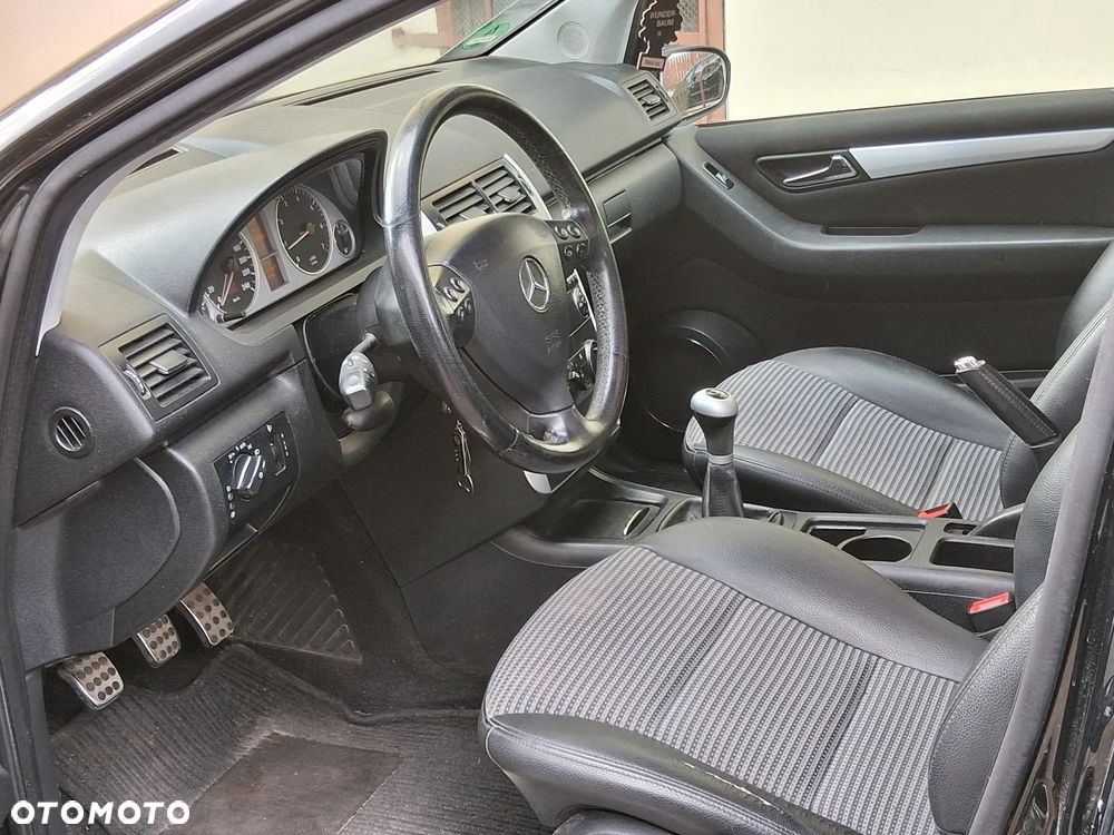 Mercedes-Benz Klasa A 150 Avantgarde - 12